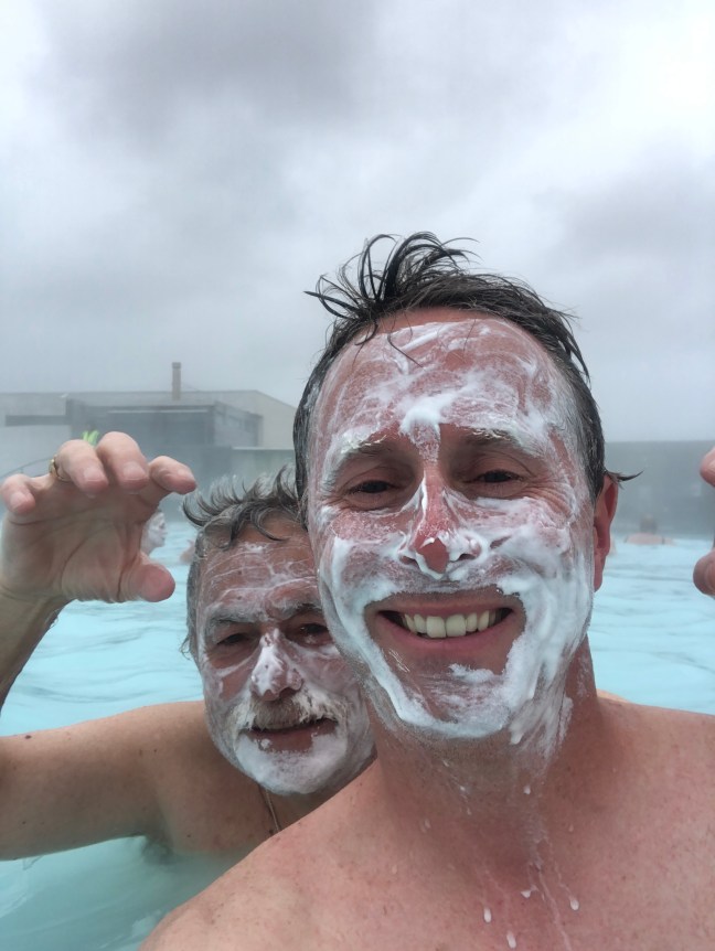 651038E2-2E91-4E7C-BEDA-23A17B569DBD